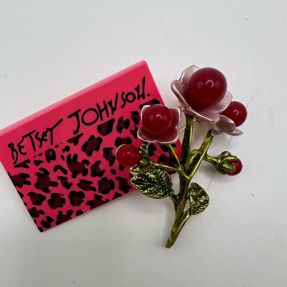 Betsey Johnson Flower Brooch